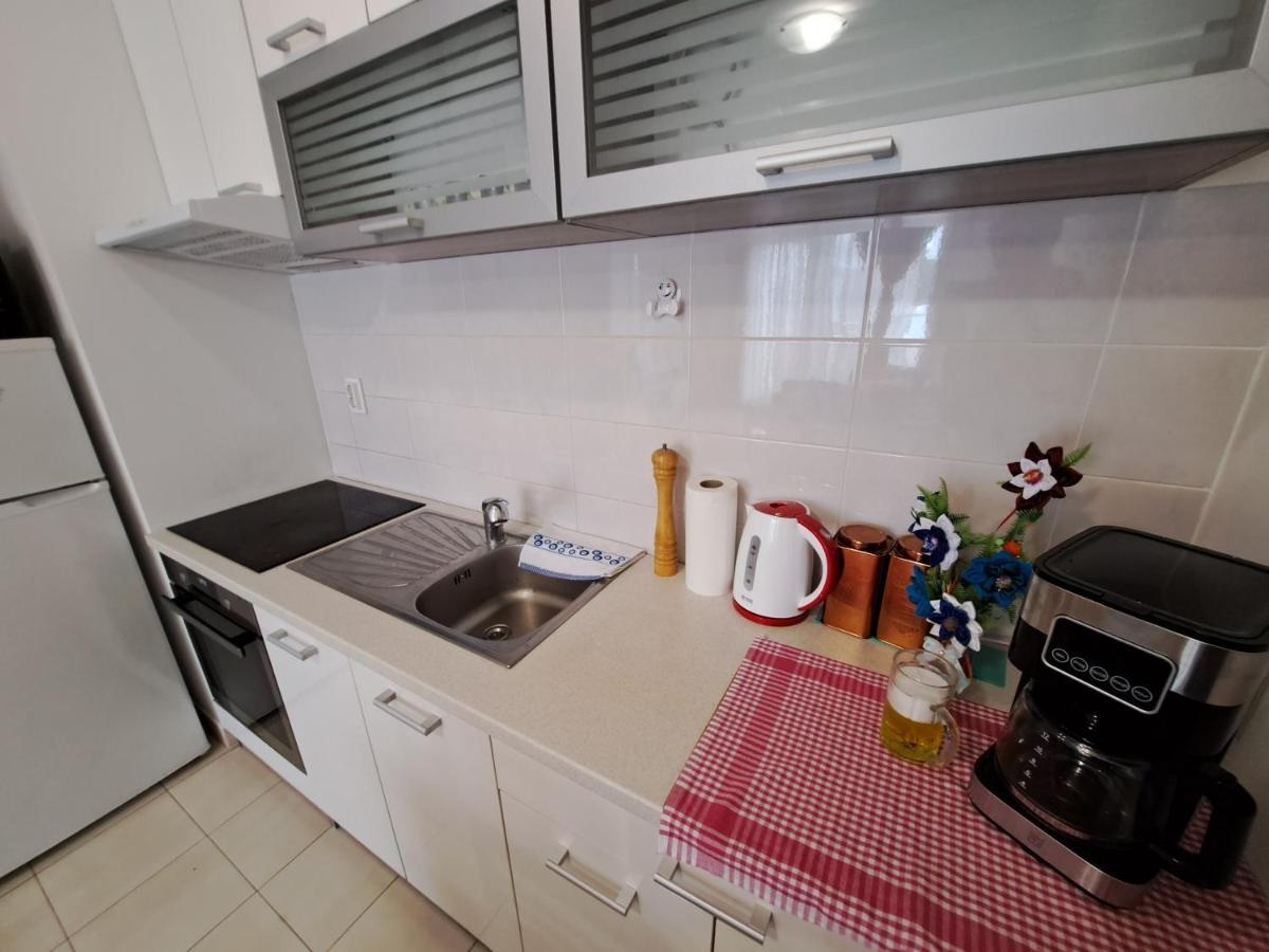 Mariposa, Apartment With Balcony, Private Parking In The Garage, Near The Biggest Shopping Center Mall Of Split Zewnętrze zdjęcie